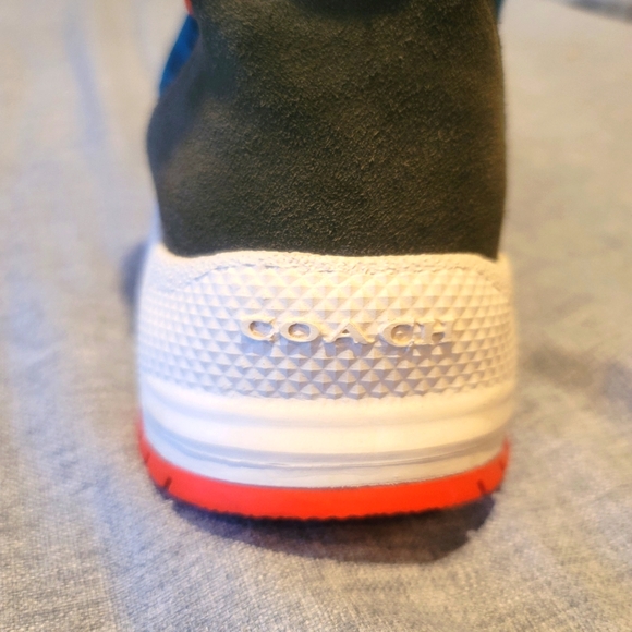 Coach shoes worn only 3 time - Picture 5 of 7